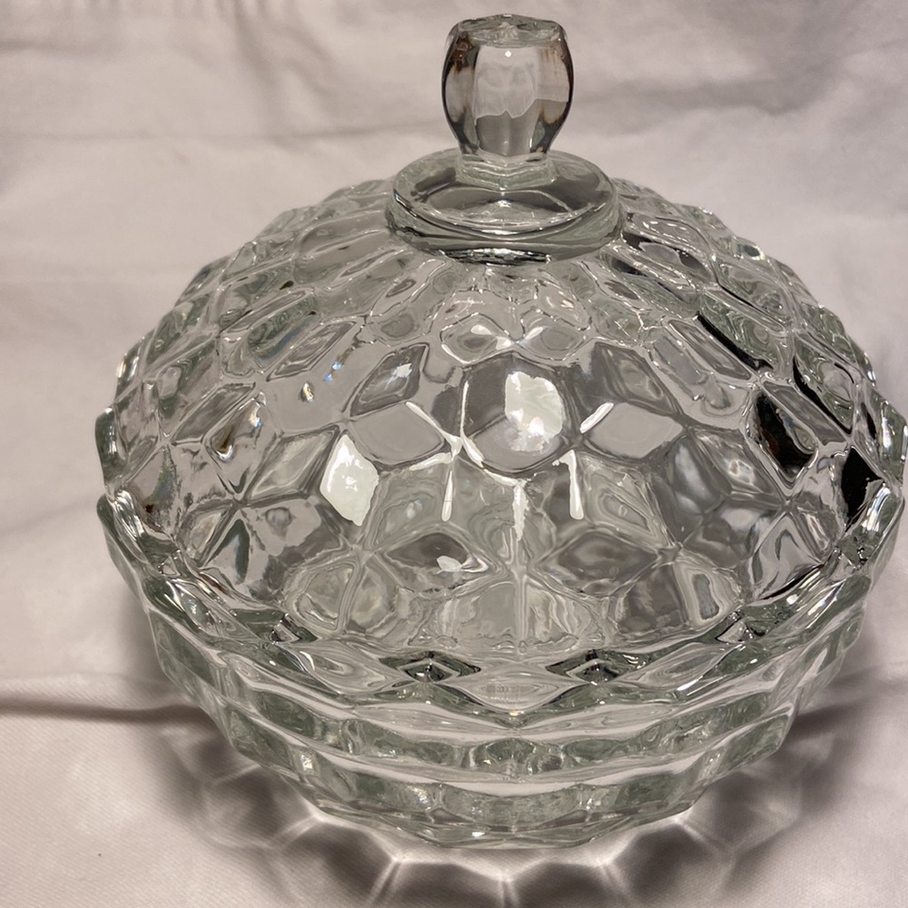 Vintage Fostoria Candy Dish with Lid American Clear (Stem 2056) - Picture 11 of 15